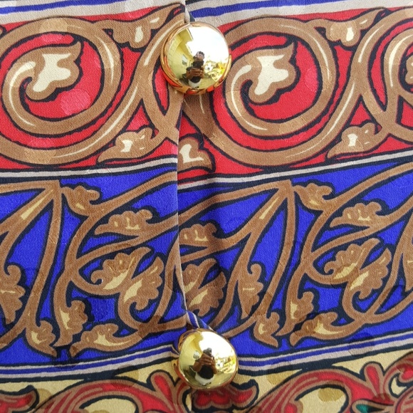 💥SALE Vintage button down blouse - Picture 2 of 3